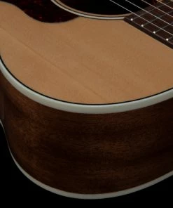 Acoustic Guitars Art & Lutherie 050710 Legacy Acoustic Electric Concert Guitar Natural EQ