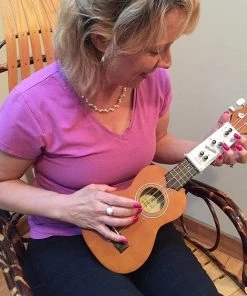 JJ Music Sales Ukulele Chord Changer Device Or Device + Song Book