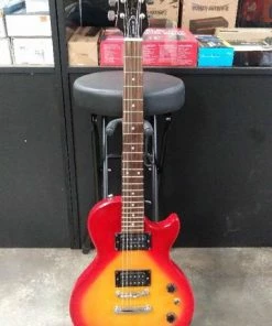 Epiphone Electric Guitar Les Paul Special Cherry Burst - Pre Owned Electric Guitars